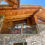 Grand Maison Monfol * Улькс
